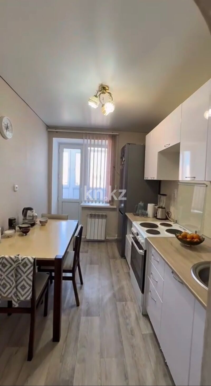 Продажа 3-комнатной квартиры, 60.9 м² - Продажа трехкомнатных квартир в Майкудуке Караганды - страница 4 фото 19 из 20