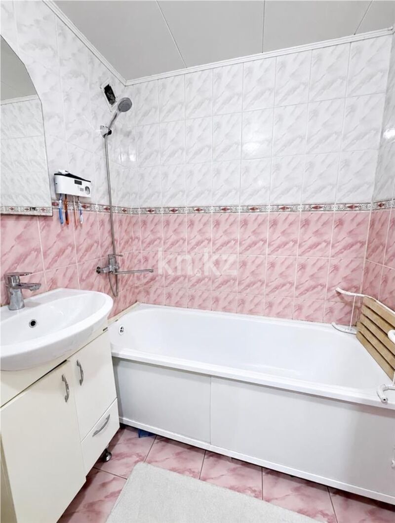 Продажа 3-комнатной квартиры, 68 м² - Продажа трехкомнатных квартир в Темиртау - страница 18 фото 7 из 10