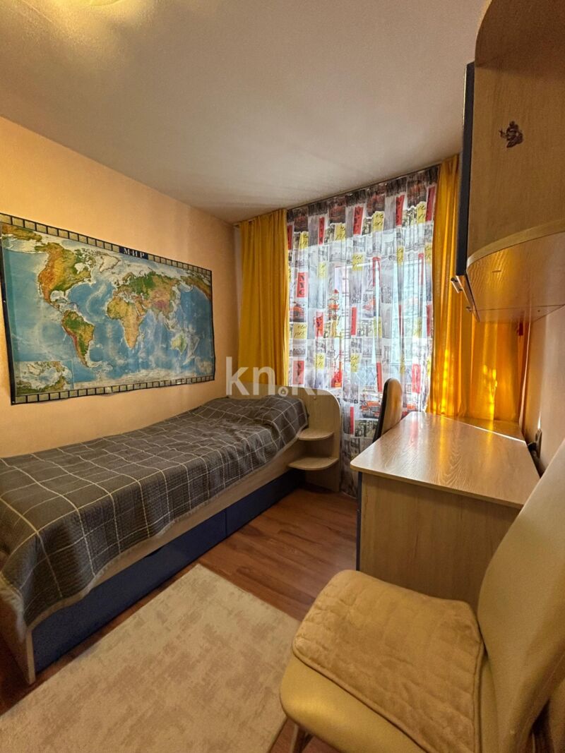 Продажа 3-комнатной квартиры, 68 м² - Продажа жилой и коммерческой недвижимости в Усть-Каменогорске фото 4 из 21