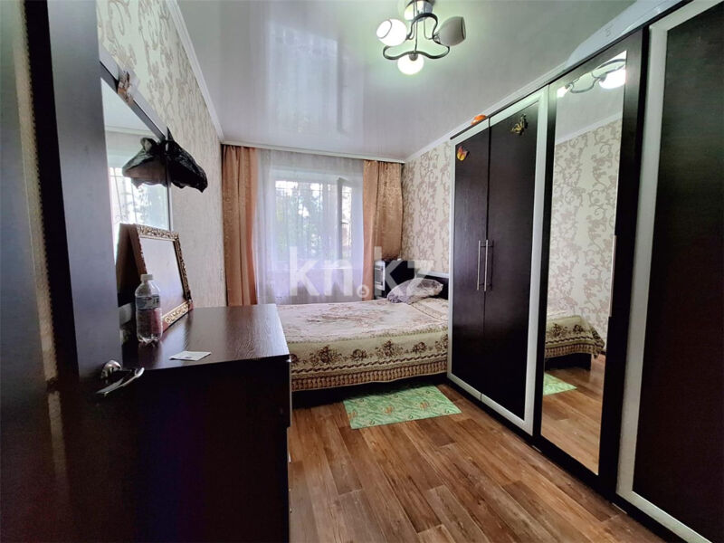 Продажа 4-комнатной квартиры, 60 м² - Продажа четырехкомнатных квартир в панельном доме в Караганде - страница 6 фото 5 из 10