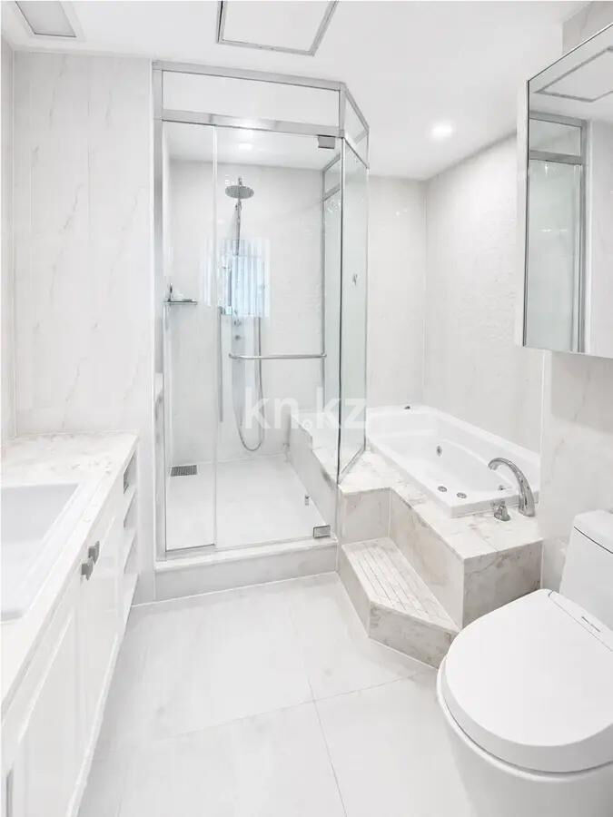 Продажа 5-комнатной квартиры, 203 м² - Продажа пятикомнатных и более квартир в блочном доме в Астане фото 4 из 4