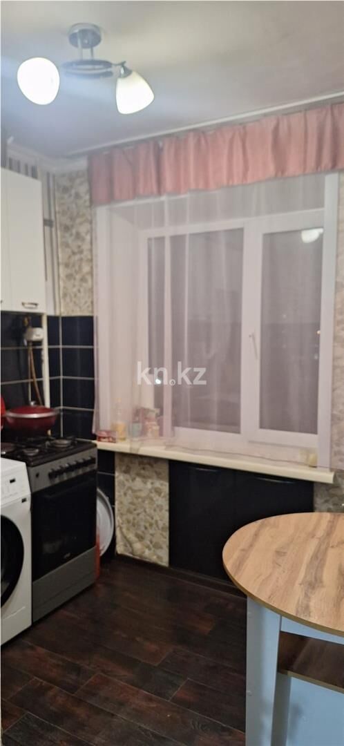 Продажа 3-комнатной квартиры, 60 м² - Продажа трехкомнатных квартир на Юго-Востоке Караганды - страница 14 фото 9 из 10