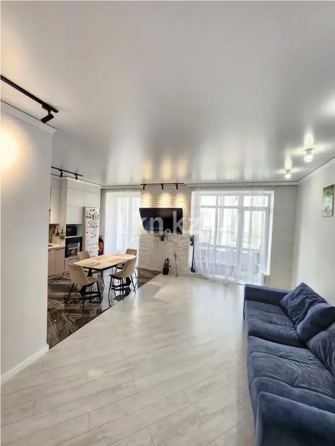 Продажа 4-комнатной квартиры, 109.5 м² - Продажа четырехкомнатных квартир в кирпичном доме в Казахстане - страница 20 фото 1 из 7