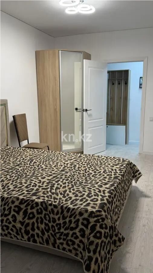 Продажа 1-комнатной квартиры, 40 м² - Продажа однокомнатных квартир в Жетысуском р-не Алматы - страница 2 фото 1 из 2
