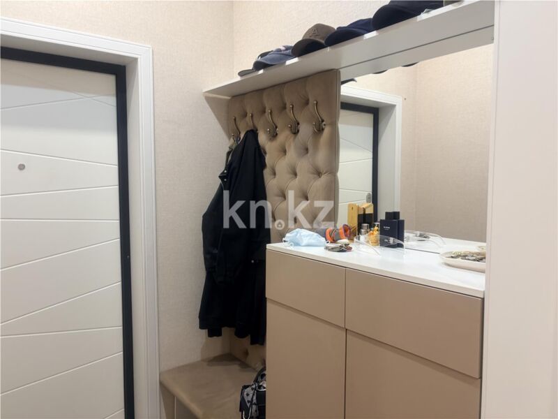 Продажа 6-комнатной квартиры, 155 м² - Продажа квартир в кирпичном доме в Караганде - страница 2 фото 12 из 48