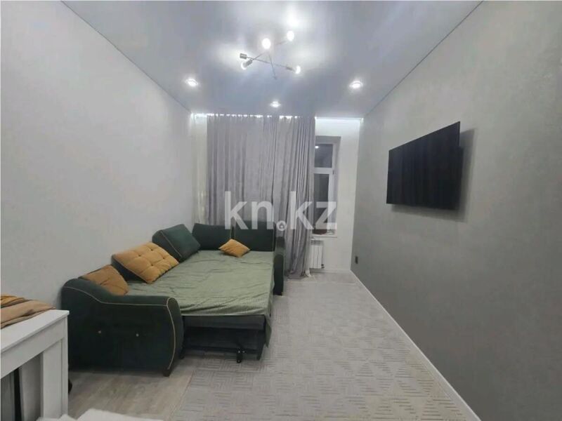 Продажа 3-комнатной квартиры, 76 м² - Продажа трехкомнатных квартир на Юго-Востоке Караганды фото 1 из 3