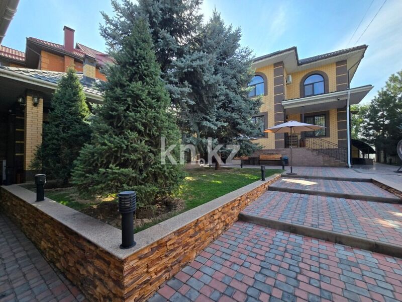 Продажа 5-комнатного дома, 298.5 м² - Продажа жилой и коммерческой недвижимости в Алматы фото 2 из 37