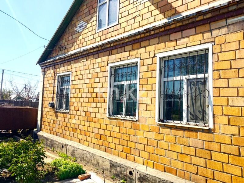 Продажа 4-комнатного дома, 120 м² - Продажа домов, коттеджей в районе ЖБИ Караганды фото 1 из 21