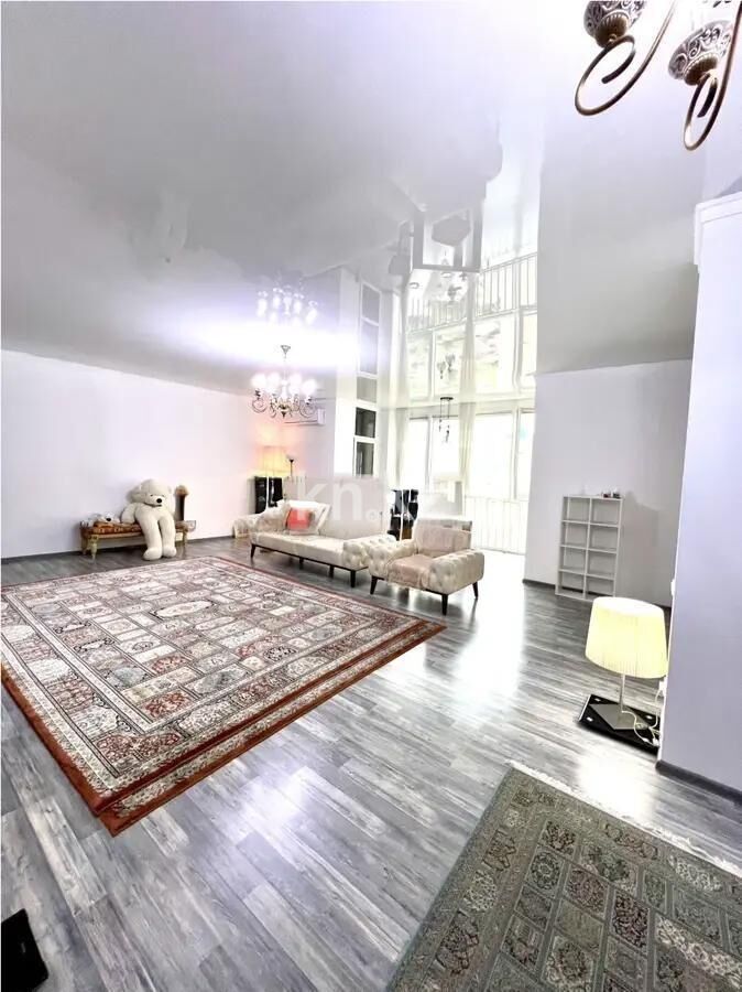 Продажа 3-комнатной квартиры, 121.8 м² - Продажа трехкомнатных квартир в Алмалинском р-не Алматы - страница 11 фото 1 из 1