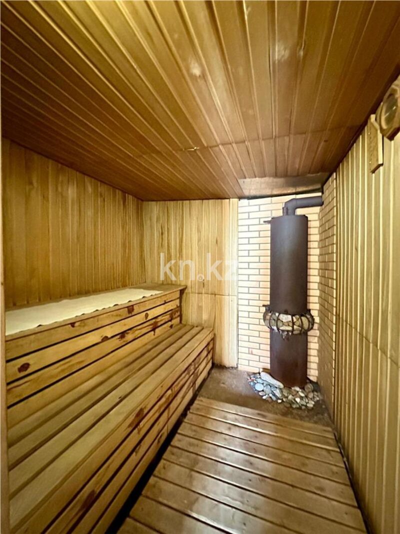 Продажа 6-комнатного дома, 230 м² - Продажа домов, коттеджей в Караганде - страница 6 фото 25 из 33