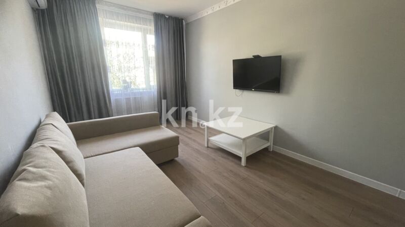Аренда 2-комнатной квартиры посуточно, 55 м² - Аренда двухкомнатных квартир посуточно в Казахстане - страница 2 фото 1 из 8