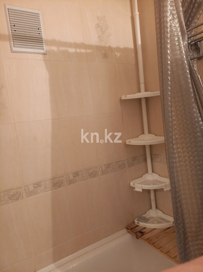 Продажа 2-комнатной квартиры, 45 м² - Продажа двухкомнатных квартир в панельном доме в Казахстане - страница 85 фото 20 из 37