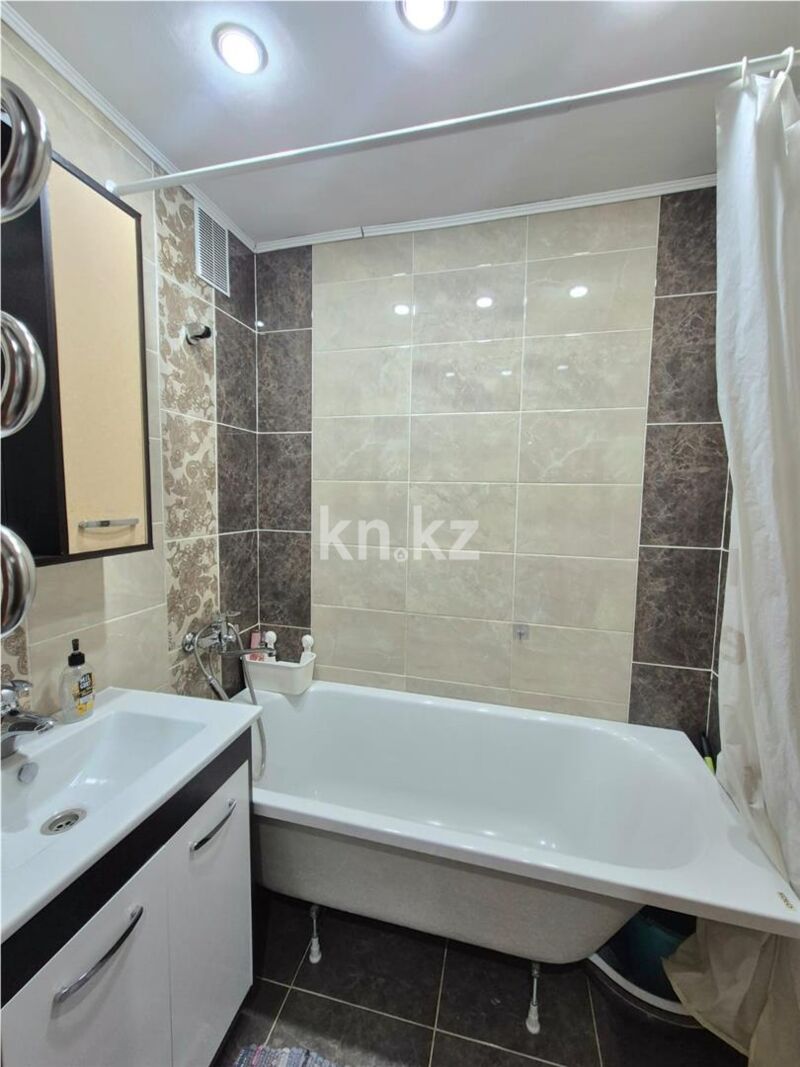Продажа 2-комнатной квартиры, 53 м² - Продажа двухкомнатных квартир в панельном доме в Темиртау - страница 8 фото 10 из 18