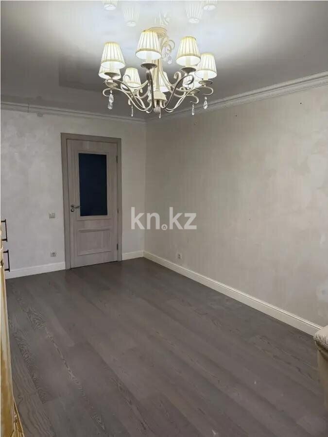 Продажа 7-комнатной квартиры, 200 м² - Продажа пятикомнатных и более квартир в кирпичном доме в Казахстане фото 4 из 9