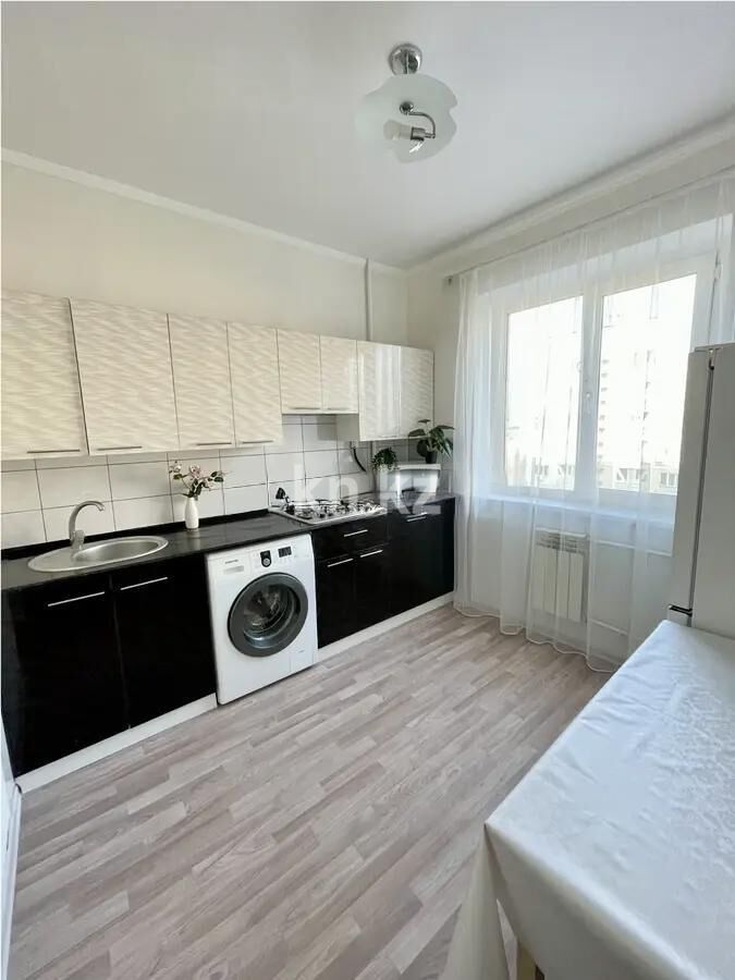 Продажа 1-комнатной квартиры, 40 м² - Продажа однокомнатных квартир в панельном доме в Алматы - страница 27 фото 2 из 4