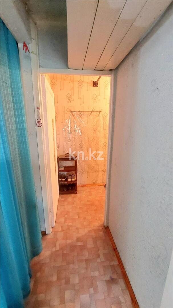 Продажа 1-комнатной квартиры, 33 м² - Продажа однокомнатных квартир в панельном доме в Темиртау - страница 2 фото 10 из 12