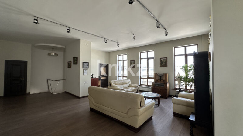 Аренда 5-комнатной квартиры, 295 м² - Аренда квартир помесячно в Казахстане - страница 3 фото 11 из 20