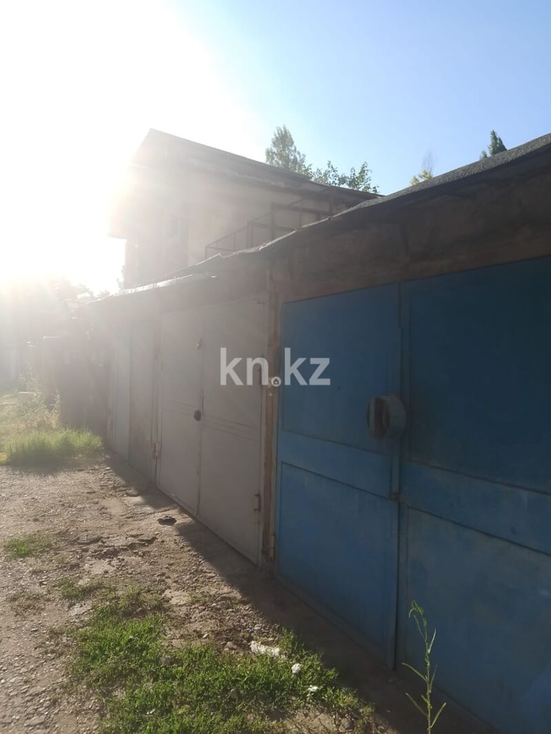 Продажа гаража, 18 м² - Продажа гаражей в Казахстане - страница 2 фото 3 из 8