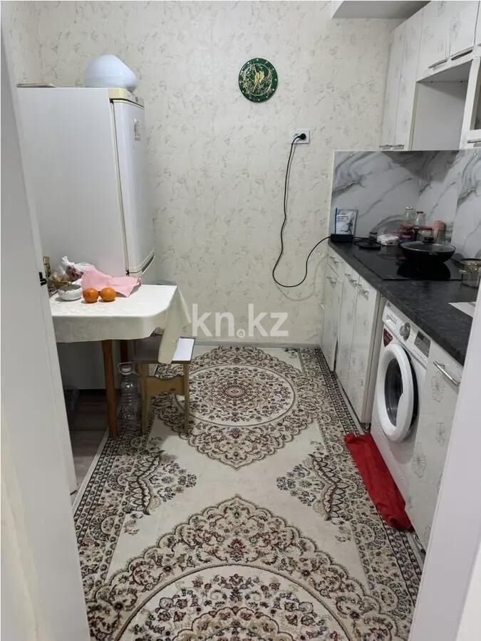 Продажа 2-комнатной квартиры, 40 м² - Продажа двухкомнатных квартир в панельном доме в Алматы - страница 26 фото 3 из 5