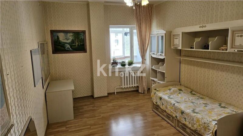 Продажа 4-комнатной квартиры, 140 м² - Продажа квартир в кирпичном доме в Астане - страница 2 фото 2 из 8