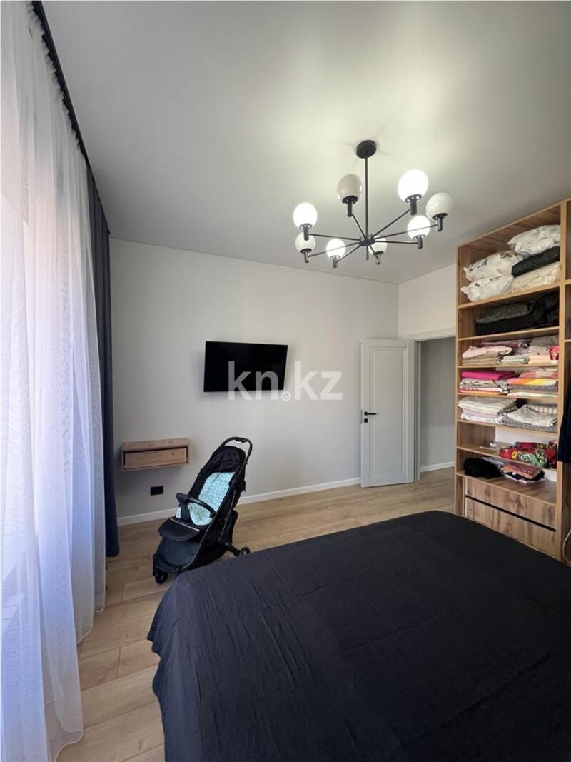Продажа 4-комнатной квартиры, 104 м² - Продажа четырехкомнатных квартир в кирпичном доме в Караганде - страница 6 фото 6 из 19