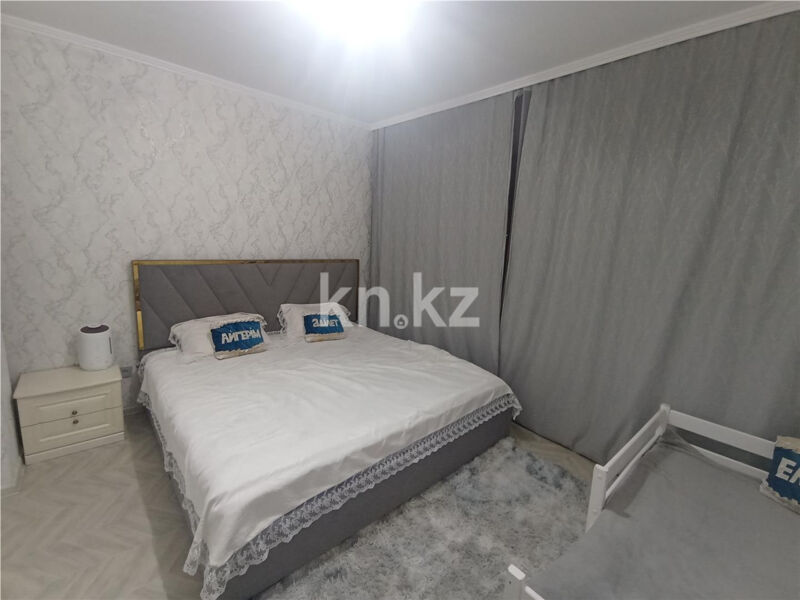 Продажа 3-комнатной квартиры, 81 м² - Продажа квартир в блочном доме в Караганде - страница 3 фото 3 из 7