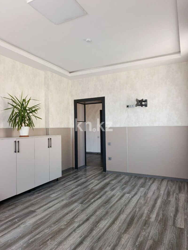 Продажа 7-комнатного дома, 470.3 м² - Продажа домов, коттеджей в Караганде - страница 6 фото 13 из 19