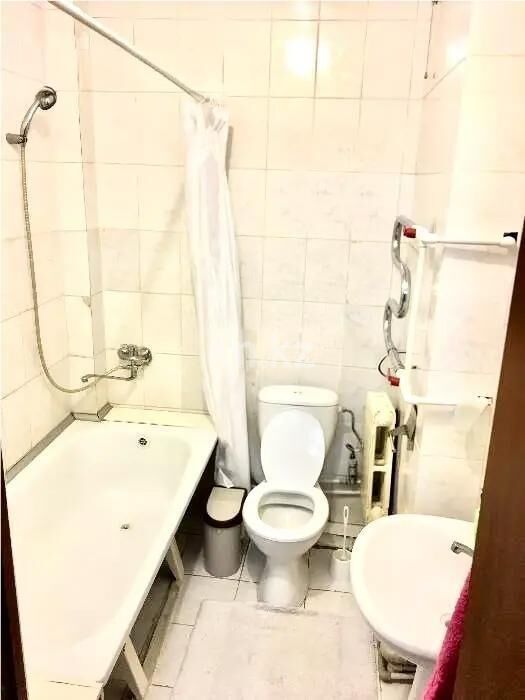 Продажа 2-комнатной квартиры, 70 м² - Продажа двухкомнатных квартир в Алматы фото 4 из 4