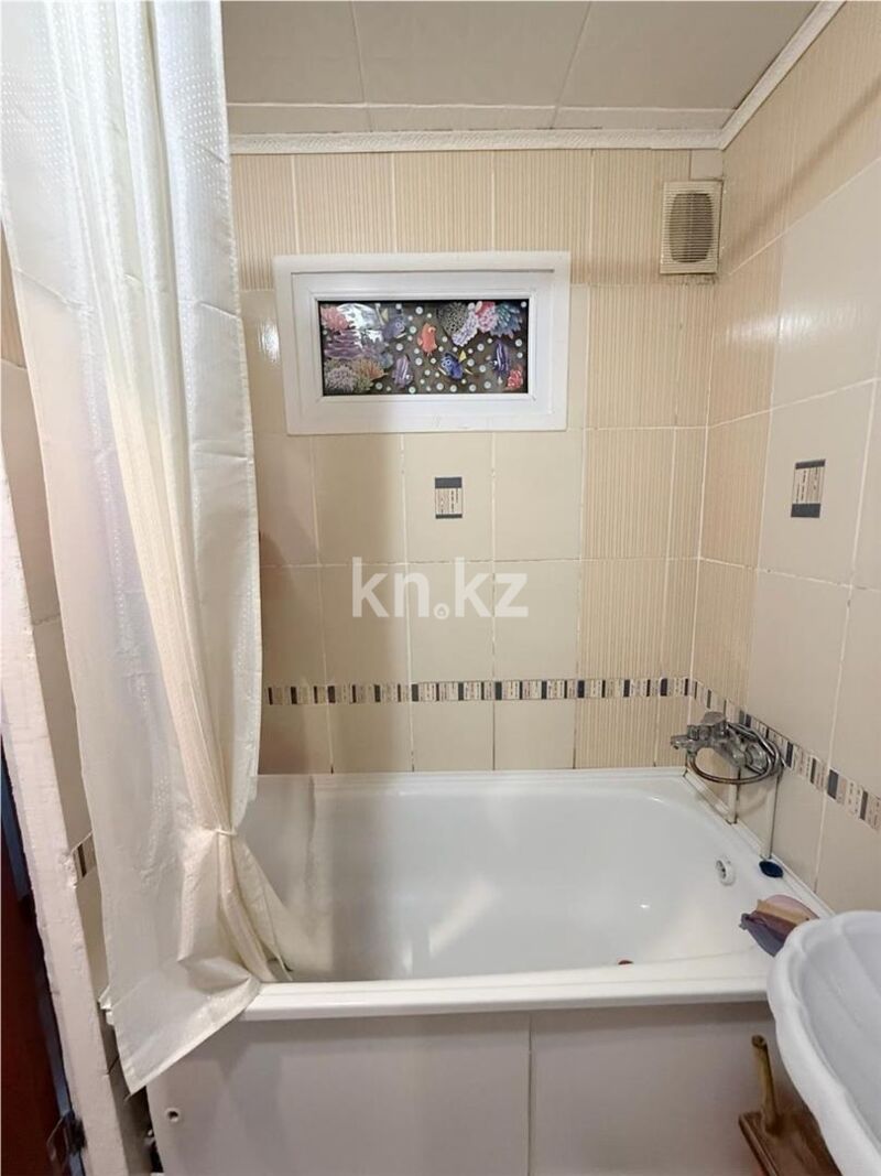 Продажа 3-комнатной квартиры, 58 м² - Продажа трехкомнатных квартир на Юго-Востоке Караганды - страница 15 фото 9 из 11