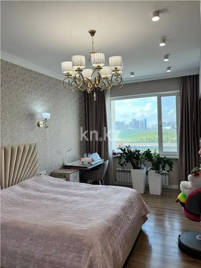 Продажа 4-комнатной квартиры, 150 м² - Продажа квартир в монолитно-каркасном доме в Астане - страница 128 фото 3 из 7