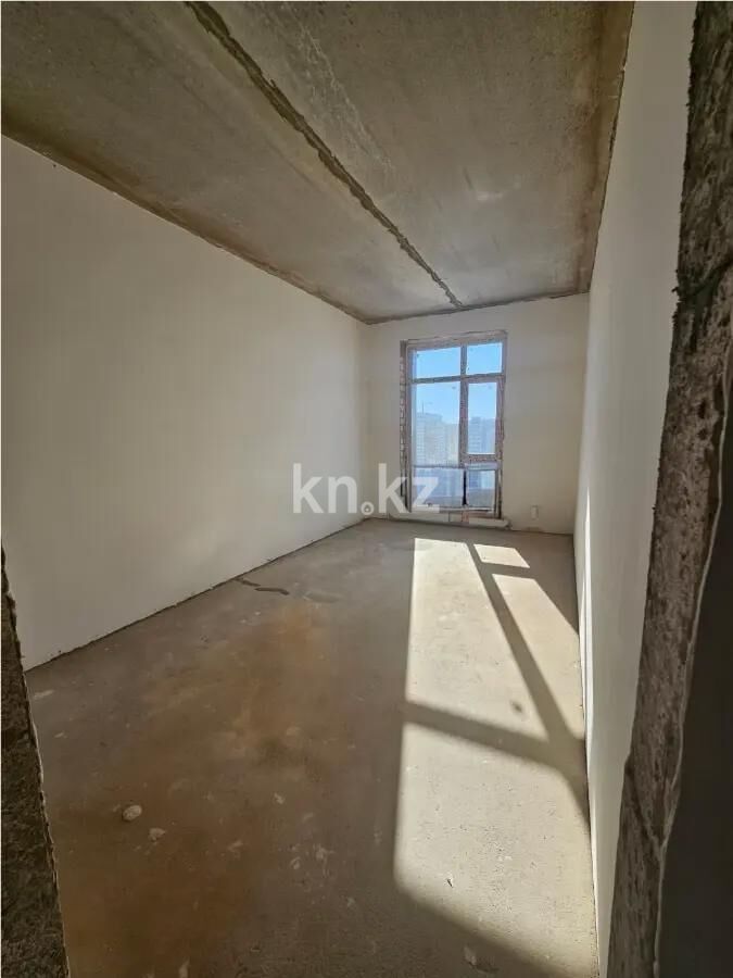 Продажа 4-комнатной квартиры, 130 м² - Продажа четырехкомнатных квартир в кирпичном доме в Казахстане - страница 17 фото 3 из 8
