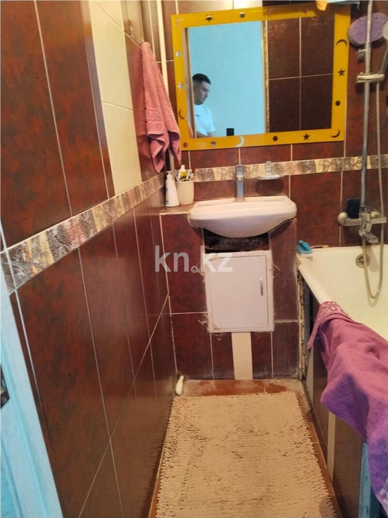 Продажа 2-комнатной квартиры, 43 м² - Продажа двухкомнатных квартир в Майкудуке Караганды - страница 12 фото 8 из 14
