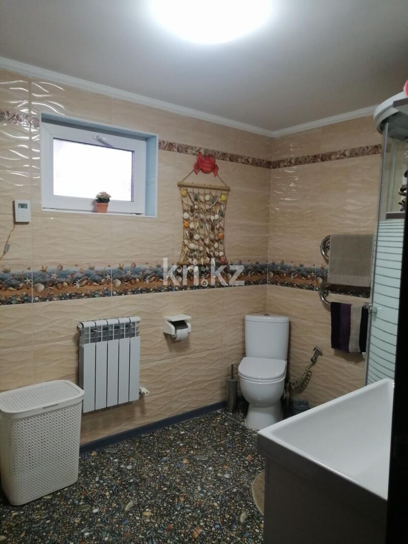 Продажа 3-комнатного дома, 148 м² - Продажа трехкомнатных домов, коттеджей в Уральске фото 9 из 36