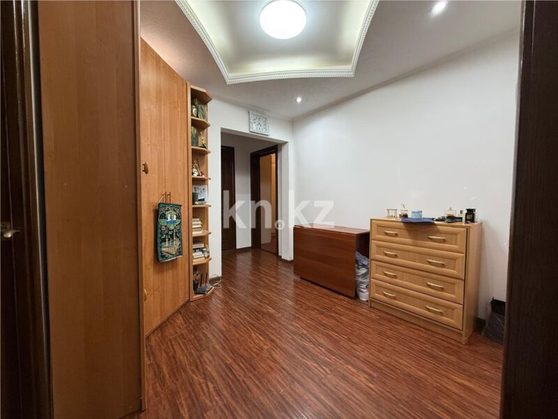 Продажа 3-комнатной квартиры, 65 м² - Продажа трехкомнатных квартир на Юго-Востоке Караганды - страница 15 фото 8 из 15