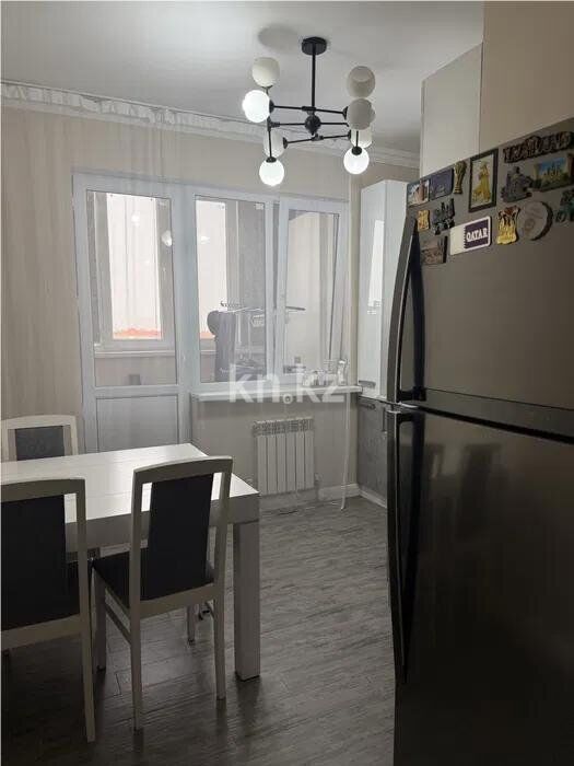 Продажа 2-комнатной квартиры, 64 м² - Продажа квартир в панельном доме в Казахстане - страница 9 фото 3 из 5