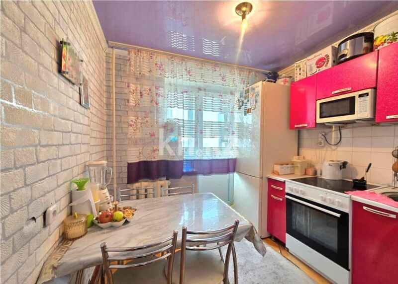 Продажа 3-комнатной квартиры, 55 м² - Продажа квартир в блочном доме в Темиртау - страница 11 фото 7 из 15