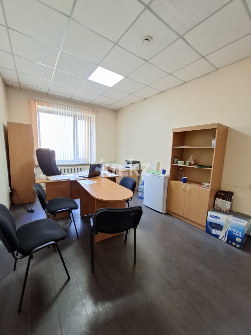 Продажа базы, 19000 м² - Продажа баз, складов и промышленной недвижимости в Казахстане - страница 2 фото 2 из 11