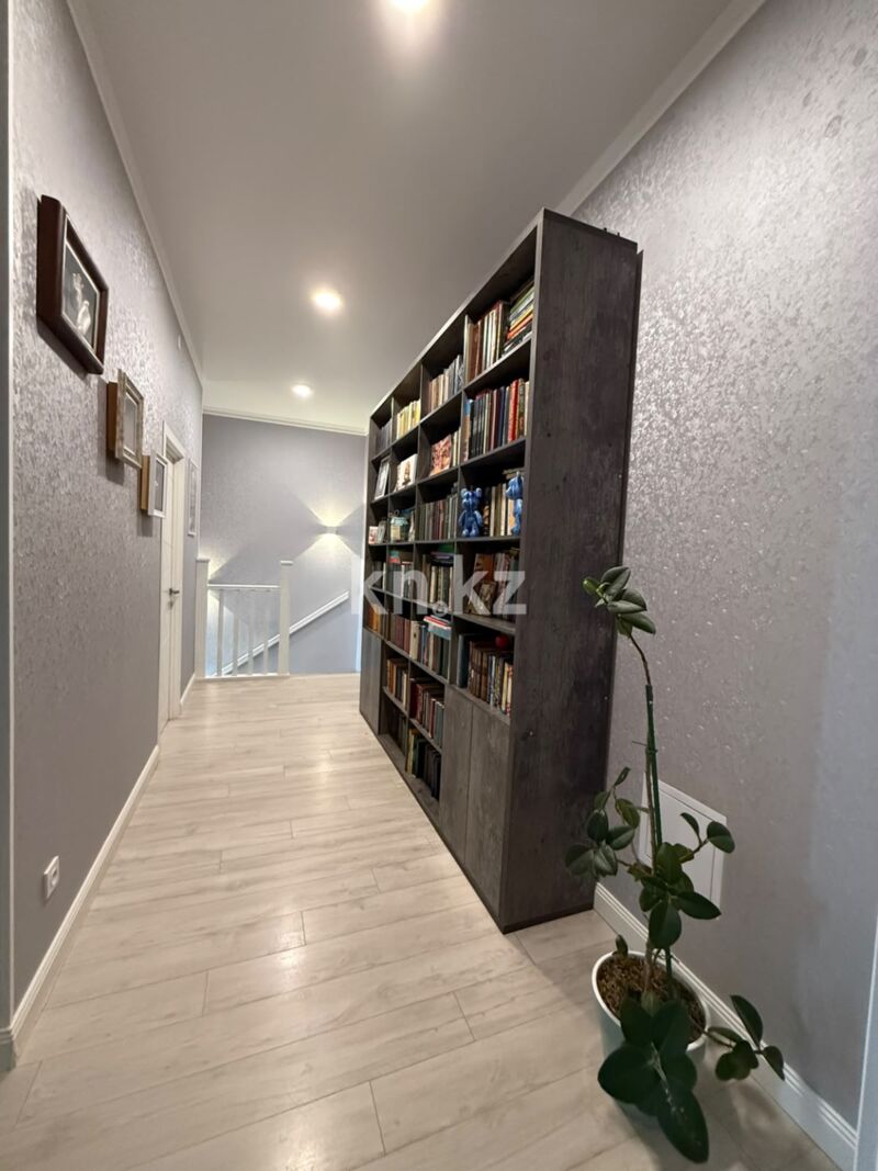 Продажа 4-комнатной квартиры, 138.4 м² - Продажа четырехкомнатных квартир в кирпичном доме в Караганде фото 25 из 31