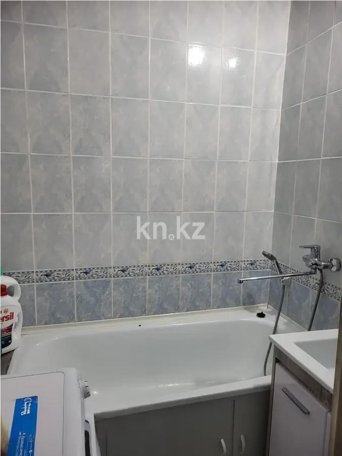Продажа 4-комнатной квартиры, 82 м² - Продажа квартир от собственников в Караганде фото 7 из 9
