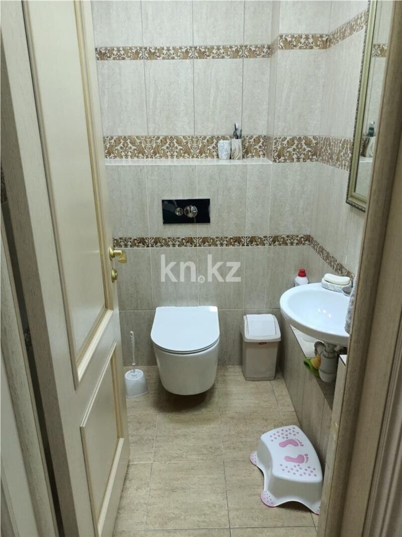 Продажа 5-комнатной квартиры, 200 м² - Продажа пятикомнатных и более квартир в Казахстане - страница 7 фото 36 из 47