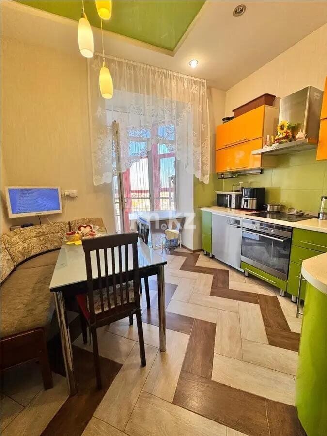 Продажа 4-комнатной квартиры, 100 м² - Продажа недвижимости в Караганде - страница 2 фото 5 из 10