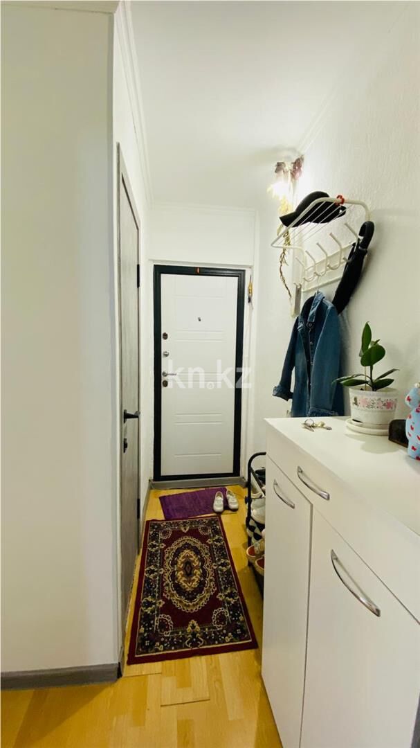Продажа 3-комнатной квартиры, 47 м² - Продажа трехкомнатных квартир в Майкудуке Караганды - страница 9 фото 9 из 11