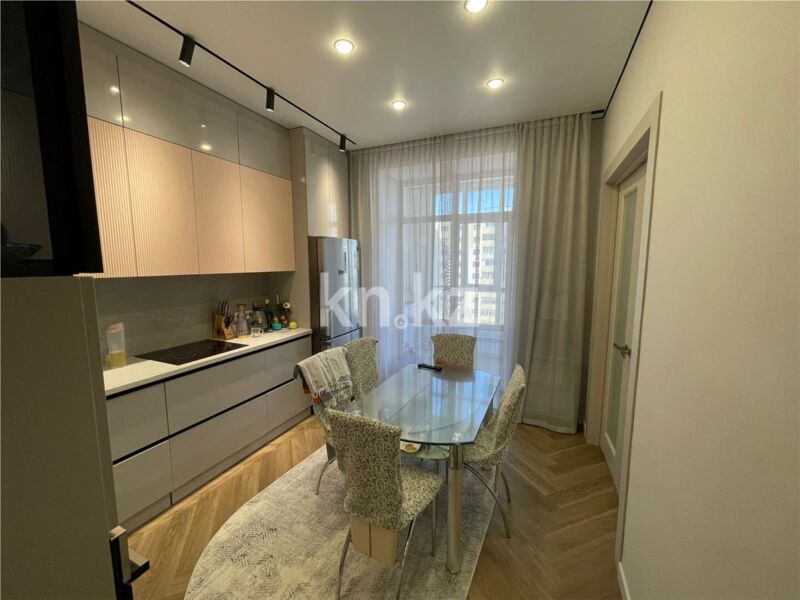 Продажа 3-комнатной квартиры, 106 м² - Продажа квартир в кирпичном доме в Казахстане - страница 20 фото 4 из 31