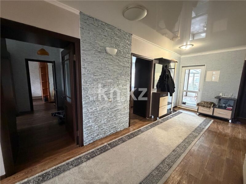 Продажа 5-комнатного дома, 241.9 м² - Продажа домов, коттеджей в Майкудуке Караганды фото 12 из 26