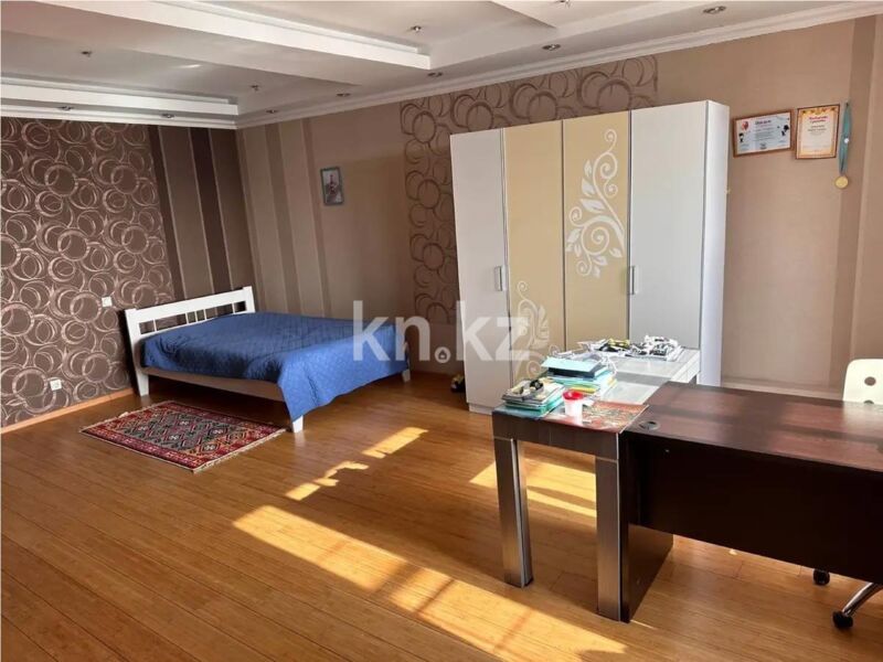 Продажа 4-комнатной квартиры, 200 м² - Продажа квартир в новостройках Алматы без посредников фото 3 из 5