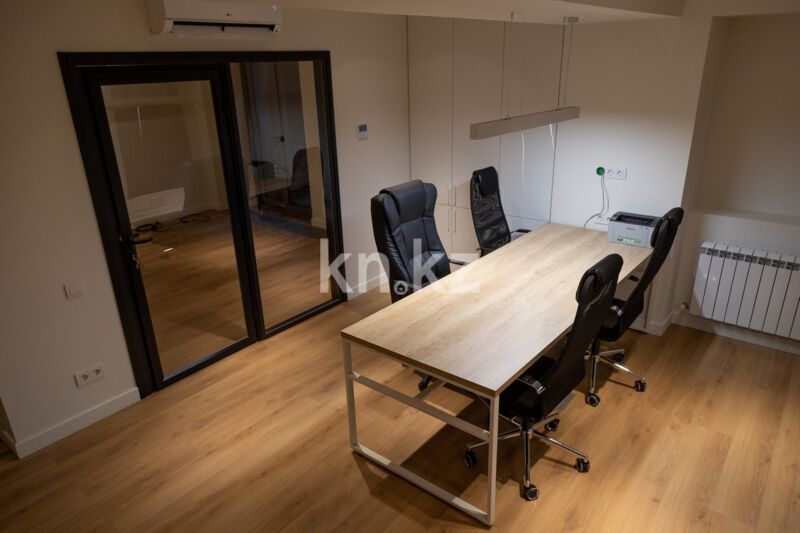 Продажа помещения, 105 м² - Продажа офисных и торговых помещений в Алматы с фото - страница 2 фото 25 из 28