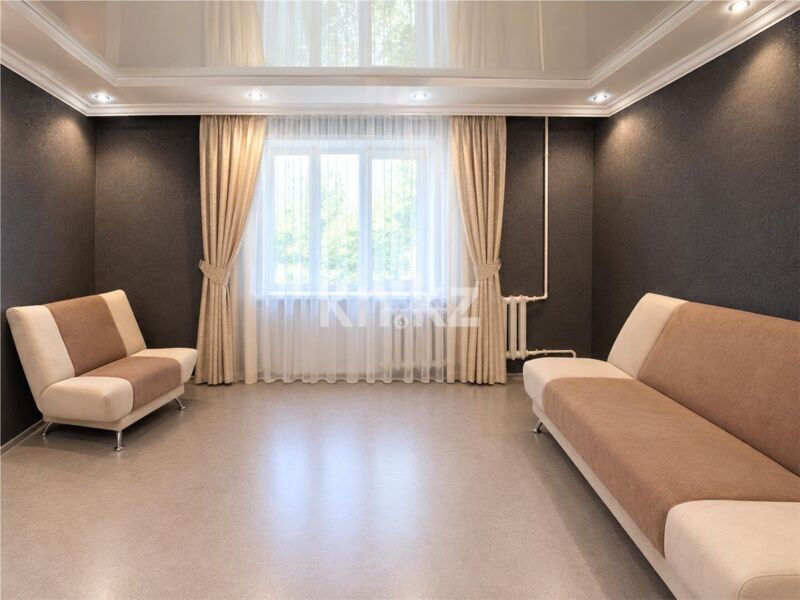 Продажа 3-комнатной квартиры, 64 м² - Продажа квартир на Юго-Востоке Караганды - страница 23 фото 1 из 6