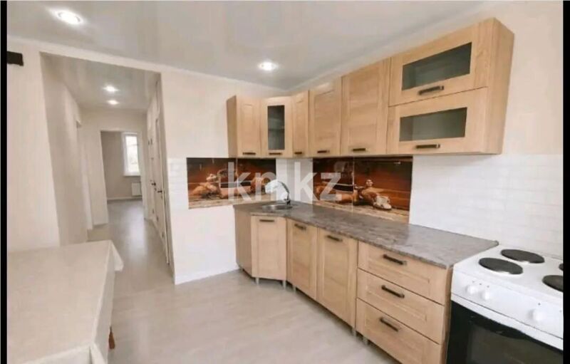 Продажа 3-комнатной квартиры, 67 м² - Продажа трехкомнатных квартир в панельном доме в Караганде - страница 4 фото 4 из 9