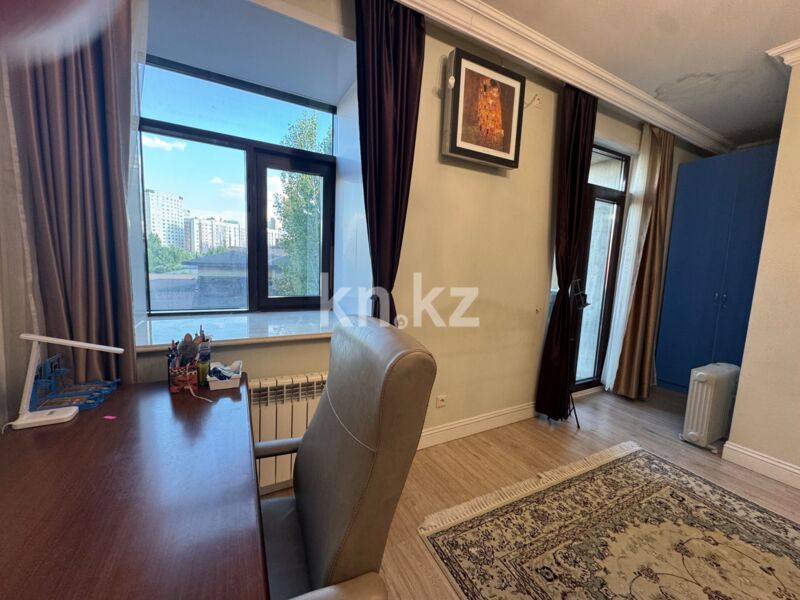 Продажа 4-комнатной квартиры, 171.7 м² - Продажа четырехкомнатных квартир в кирпичном доме в Казахстане фото 8 из 29
