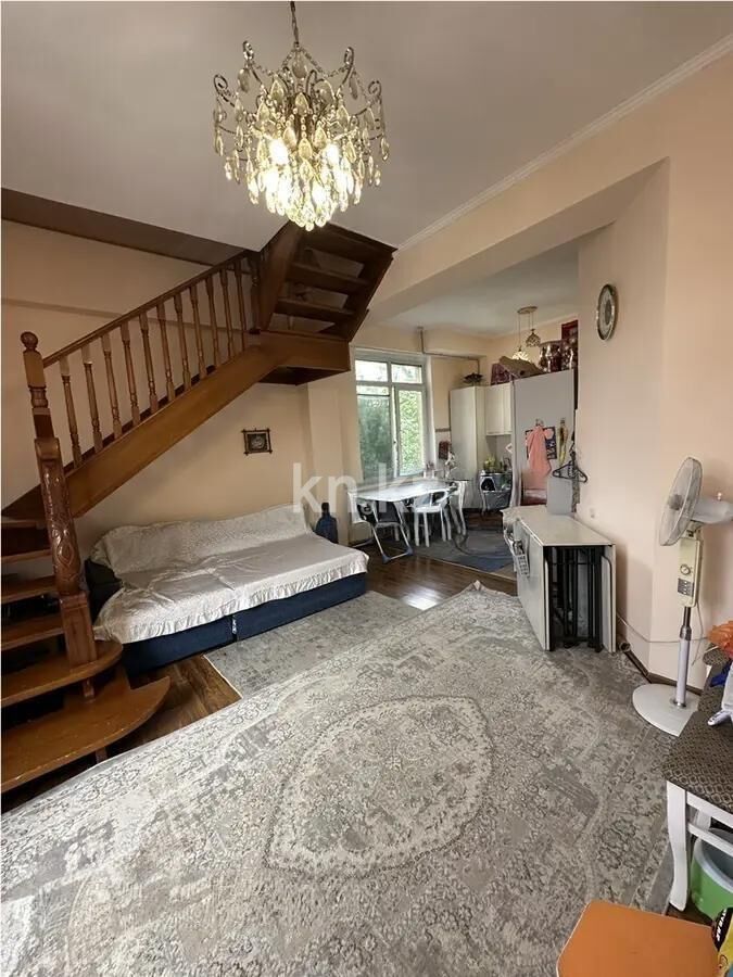 Продажа 3-комнатной квартиры, 70 м² - Продажа трехкомнатных квартир в Алатауском р-не Алматы - страница 12 фото 1 из 4